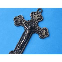 Krzyż z Duchem Świętym metalowy 8 cm Nr.3